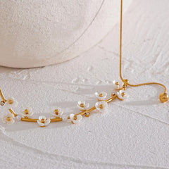 Waterproof Adjustable Length Exquisite Stainless Steel Sweet Flowers Necklace